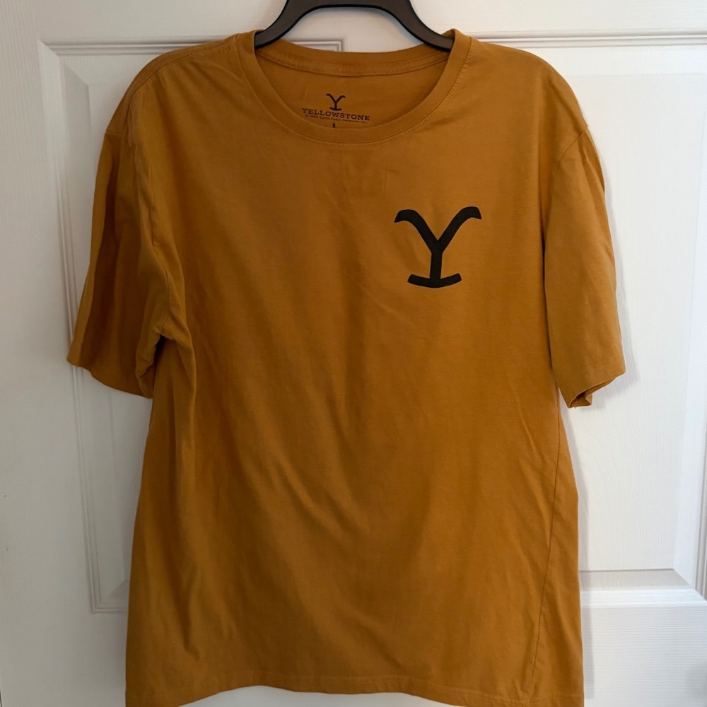 Yellowstone Dutton Ranch Tee Shirt Men’s Large